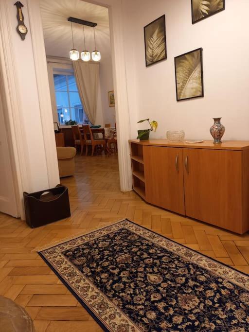 Apartamenty - Mi Stare Miasto Warschau Buitenkant foto