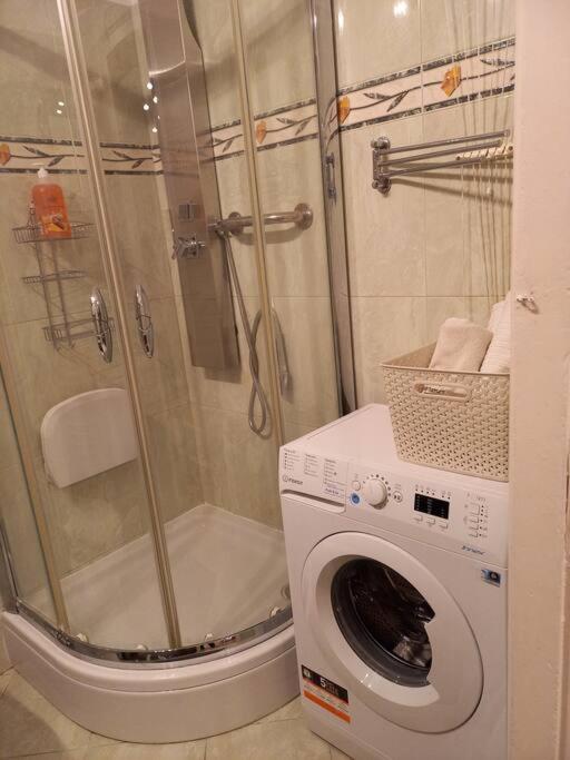 Apartamenty - Mi Stare Miasto Warschau Buitenkant foto