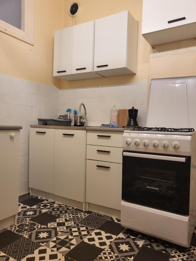Apartamenty - Mi Stare Miasto Warschau Buitenkant foto